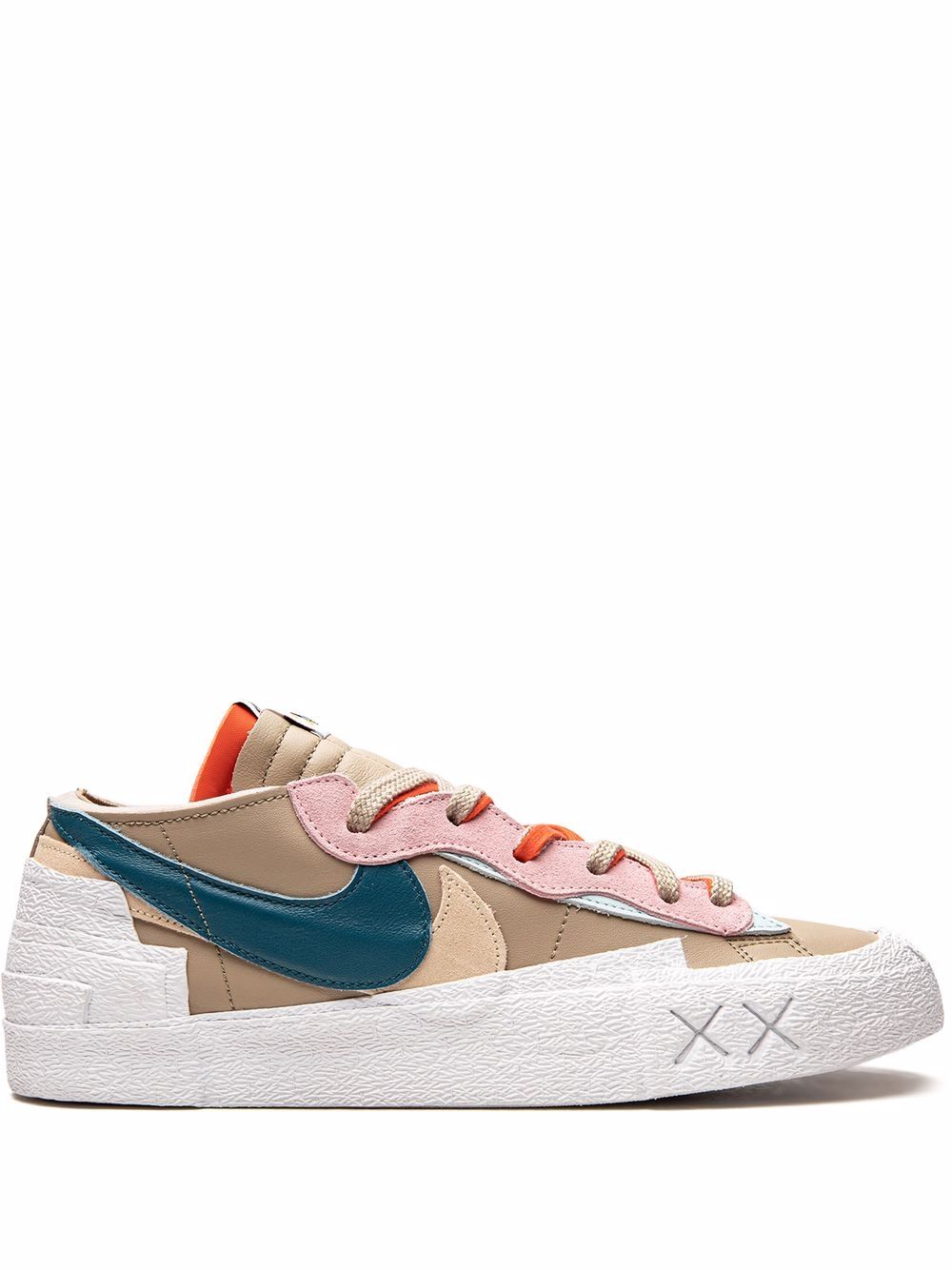 Nike x sacai x Kaws Blazer Low "Reed"
