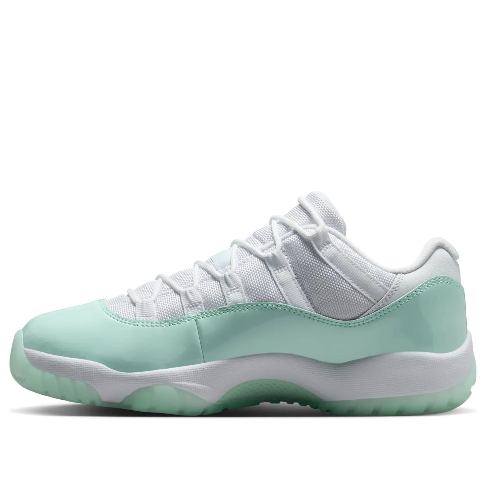 Air Jordan 11 Women's Retro Low 'Igloo'