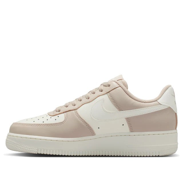 Nike Women's Air Force 1 '07 'Cream Sail'