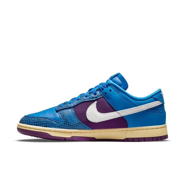 Nike x Undefeated Dunk Low SP '5 On It'