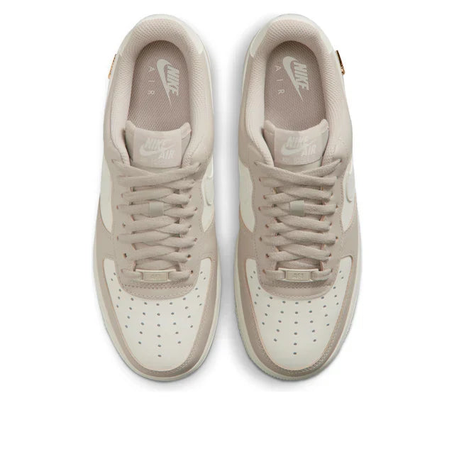Nike Women's Air Force 1 '07 'Cream Sail'