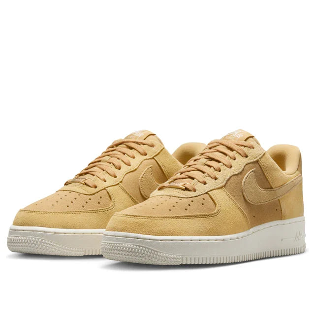 Nike Women's Air Force 1 '07 'Club Gold'
