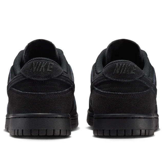 Nike Dunk Low SE 'Triple Black'