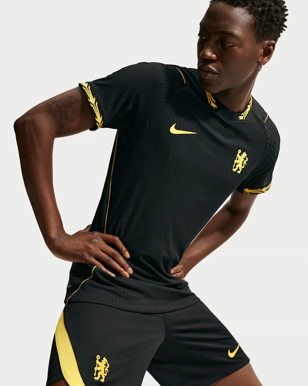 Nike Chelsea F.C. 2026/27 Men's Away Dri-FIT Shirt