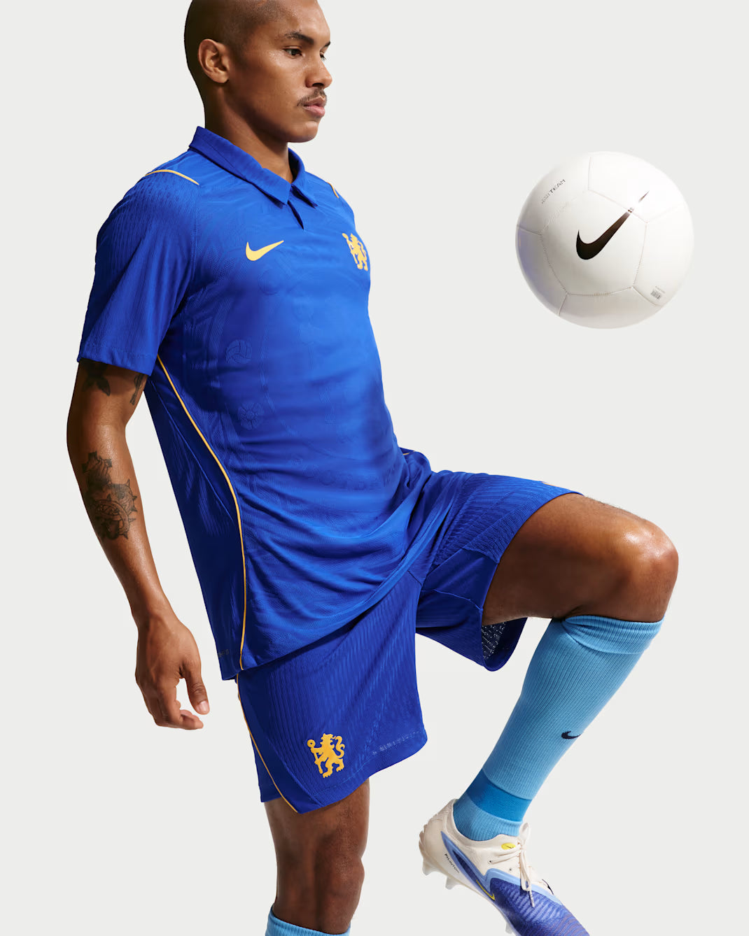 Nike Chelsea F.C. 2026/27 Men's Home Dri-FIT Shirt
