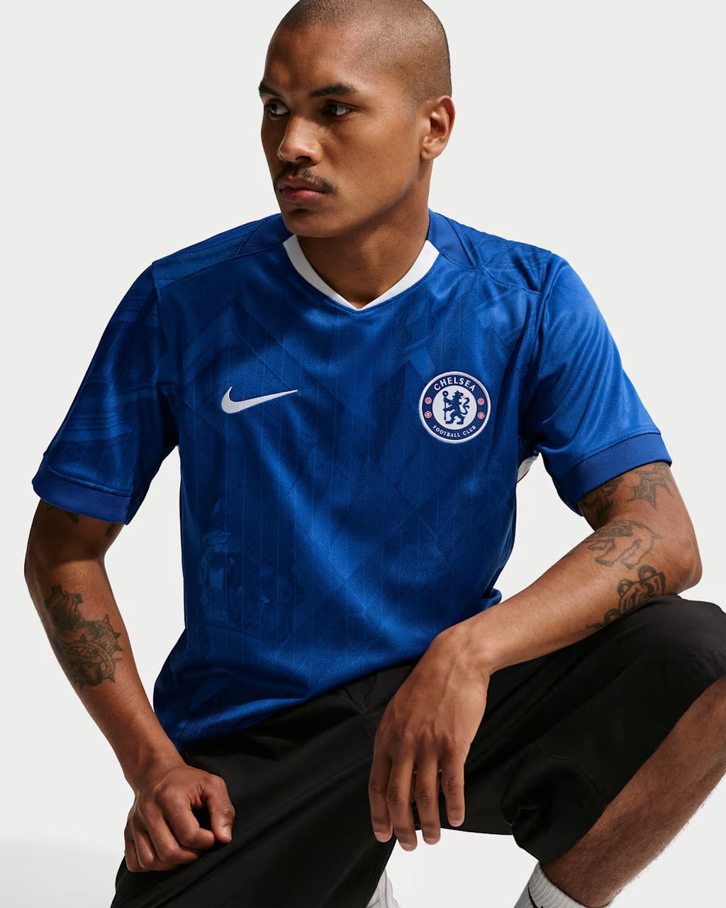 Nike Chelsea F.C. 2025/26 Men's Home Dri-FIT Football Shirt