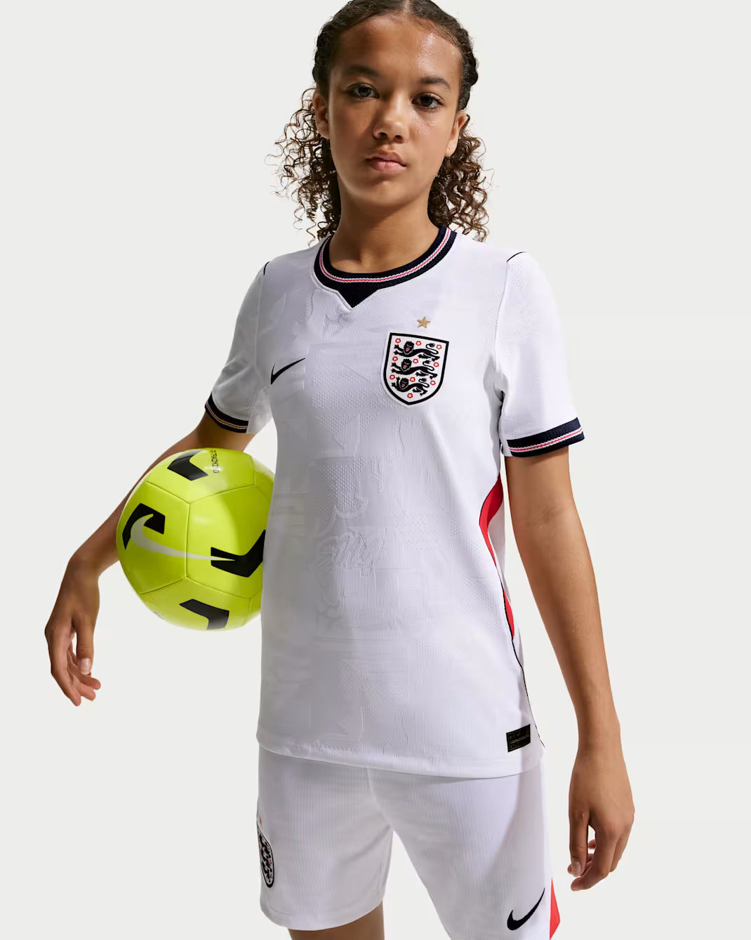 Nike England Older Kids' 2026 Home Dri-FIT Football Shirt