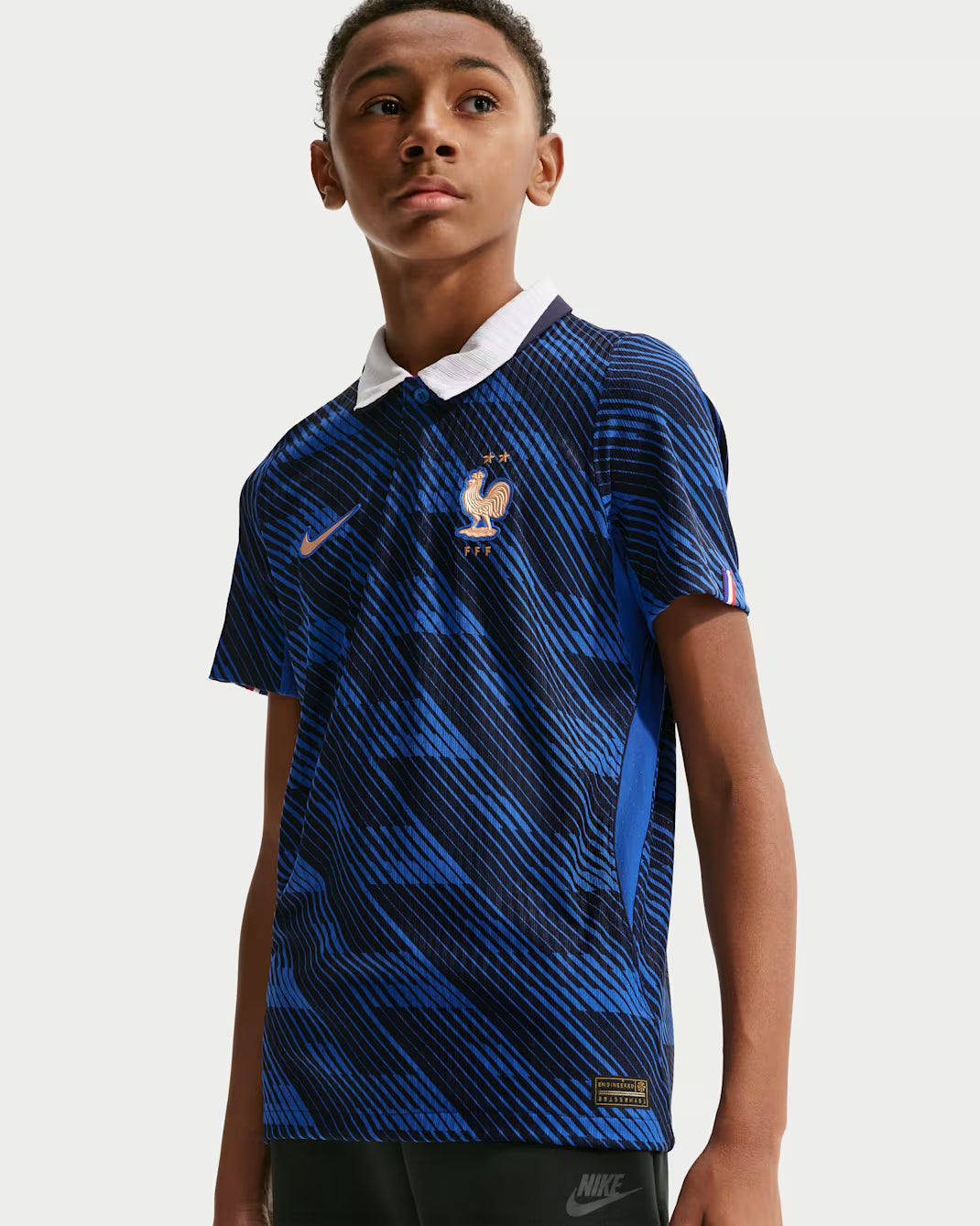 Nike France Older Kids' 2026 Home Dri-FIT Football Shirt