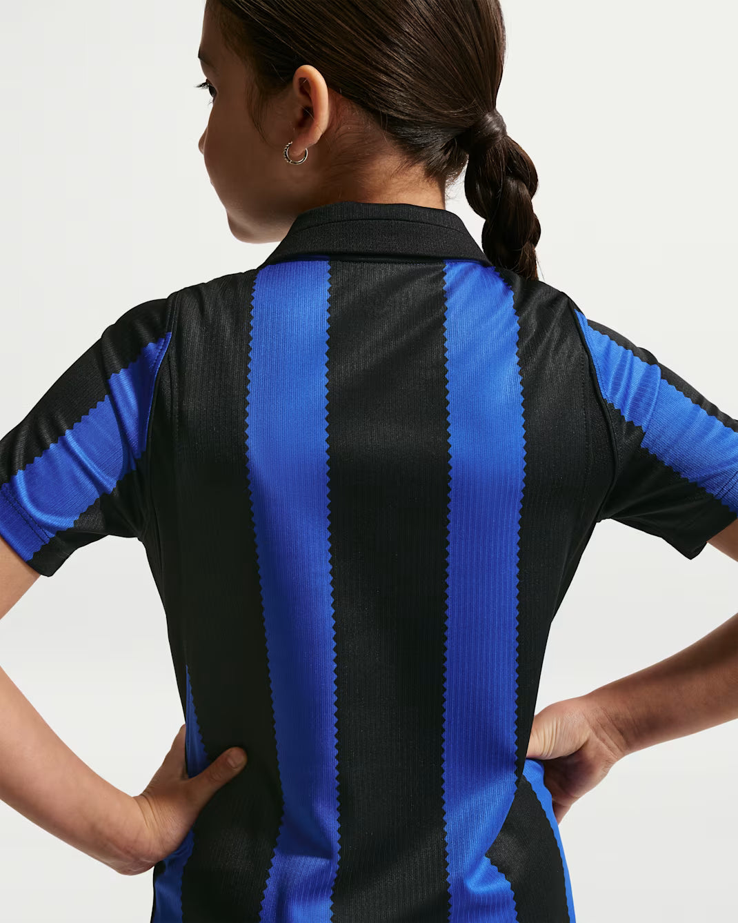 Nike Inter Milan 2026/27 Older Kids' Home Dri-FIT Football Shirt
