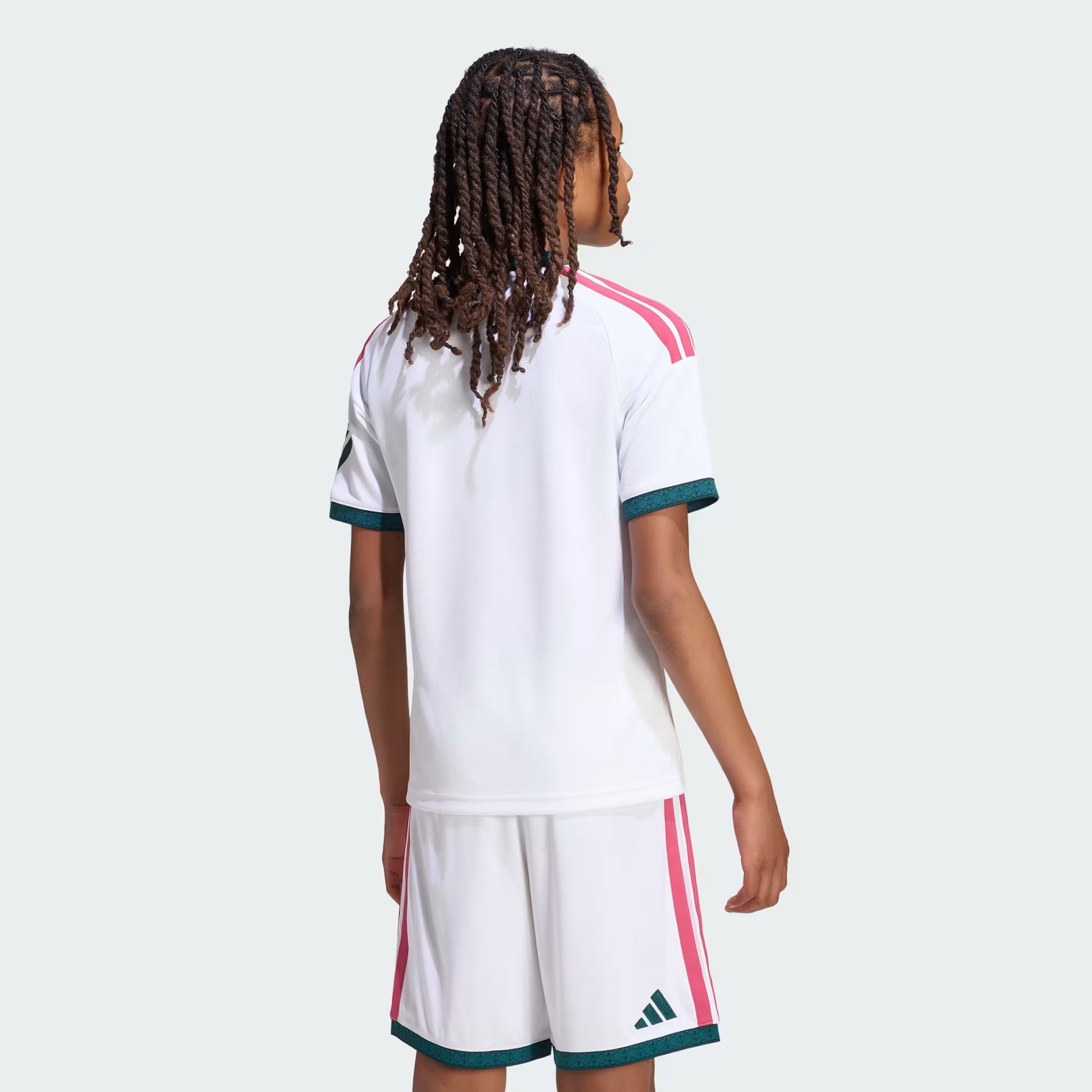 Adidas Real Madrid 26/27 Older Kids Home Jersey