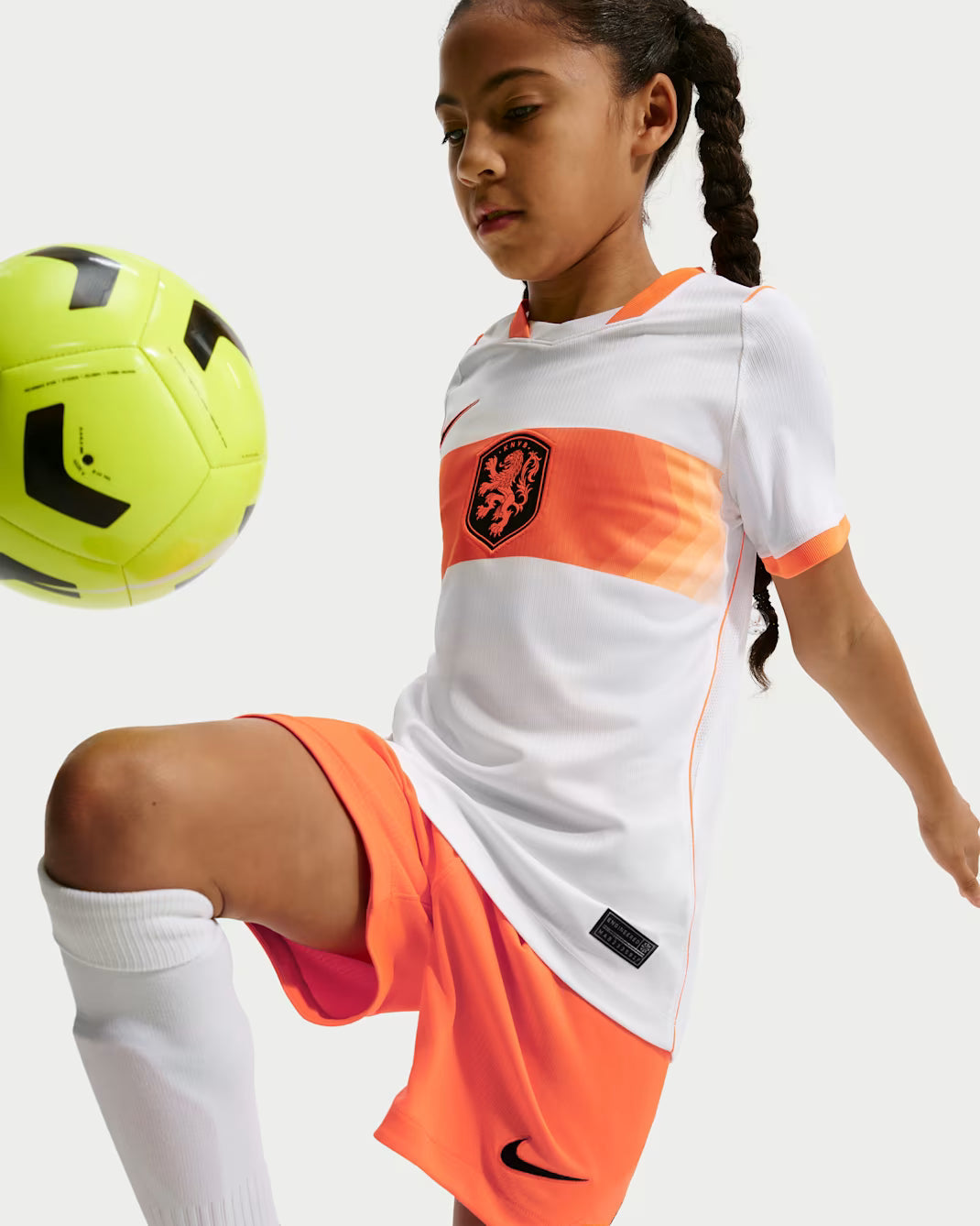 Nike Netherlands Older Kids' 2026 Away Dri-FIT Football Shirt