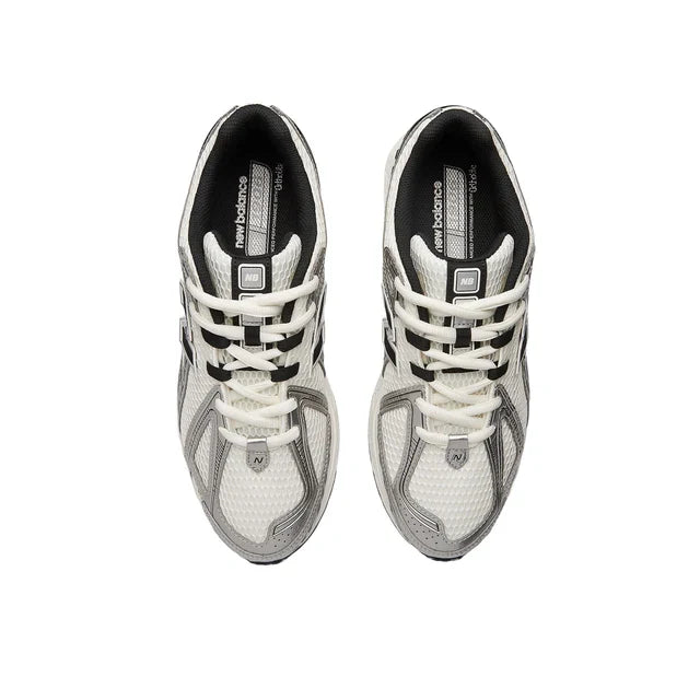 New Balance Women's 1906R 'Silver Black'