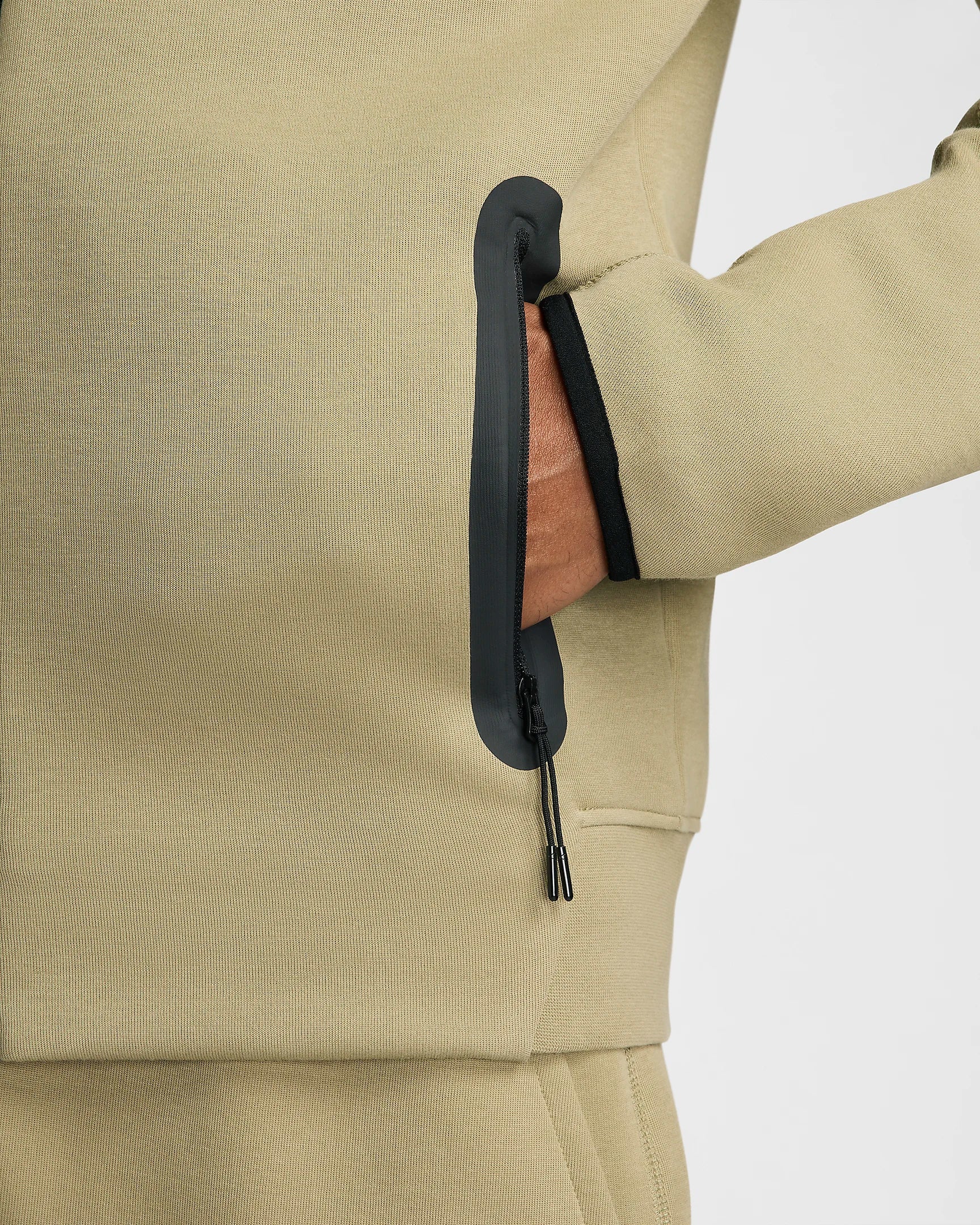 Nike Sportswear Tech Fleece Windrunner