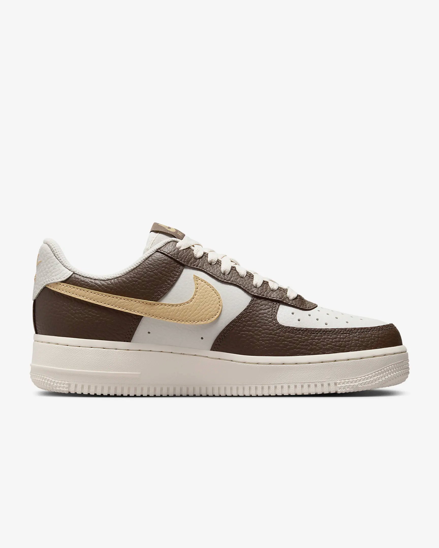 Nike Women's Air Force 1 '07