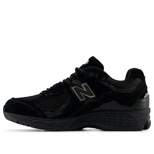 New Balance 2002R 'Protection Pack Black'