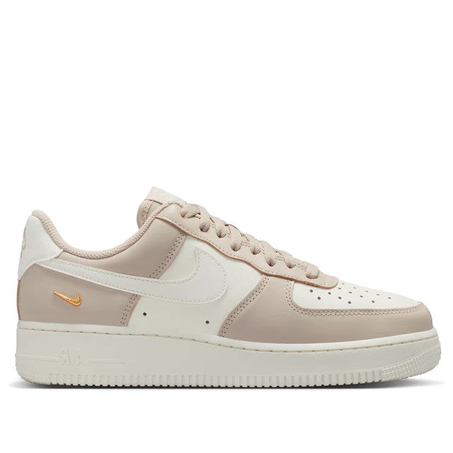 Nike Women's Air Force 1 '07 'Cream Sail'