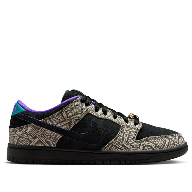 Nike x Dashawn Jordan SB Dunk Low 'String Black'