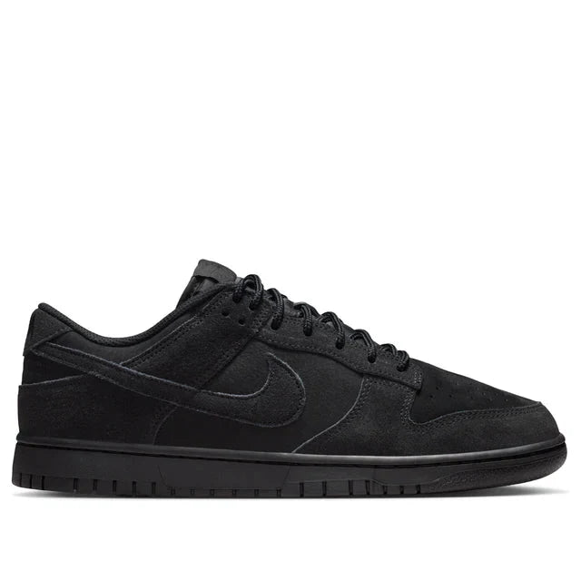 Nike Dunk Low SE 'Triple Black'